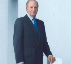 Fotografía Oficial de Su Majestad el Rey